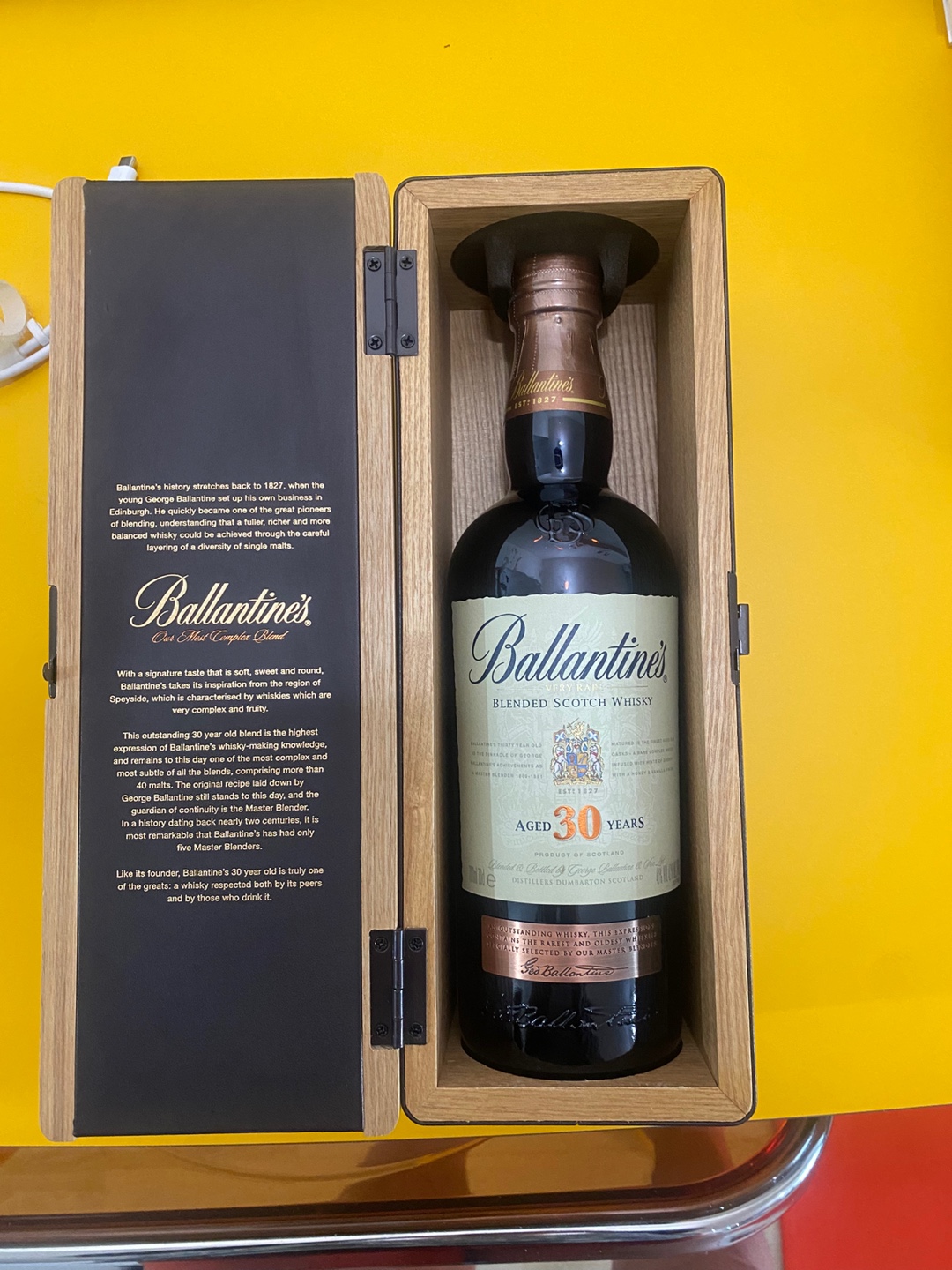 잔잔옥션:) 발렌타인 30년 우드